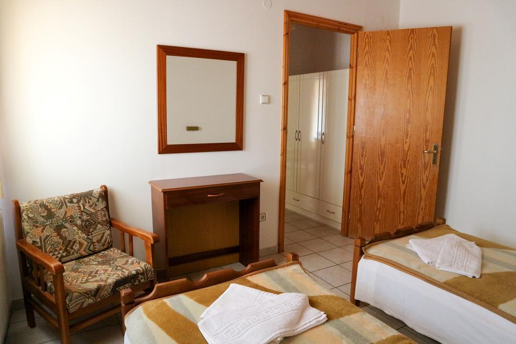 Ελατοφίλητο Aparthotel Αθαμάνιο Εξωτερικό φωτογραφία
