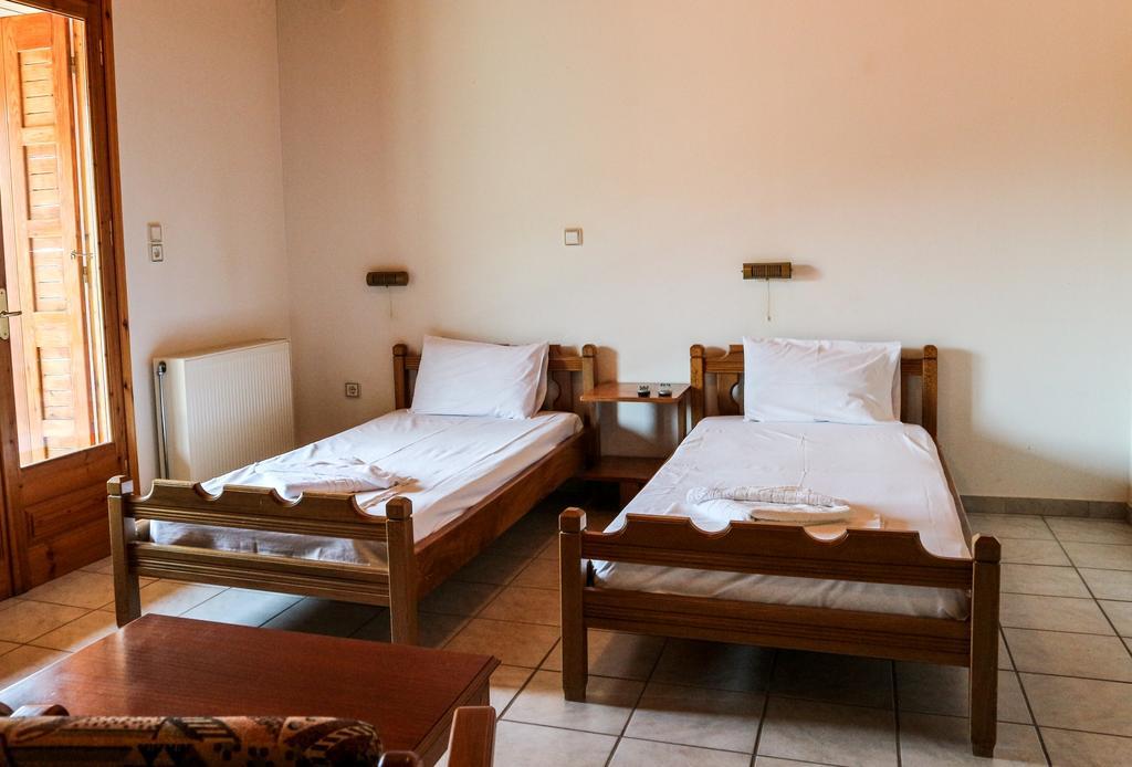 Ελατοφίλητο Aparthotel Αθαμάνιο Εξωτερικό φωτογραφία